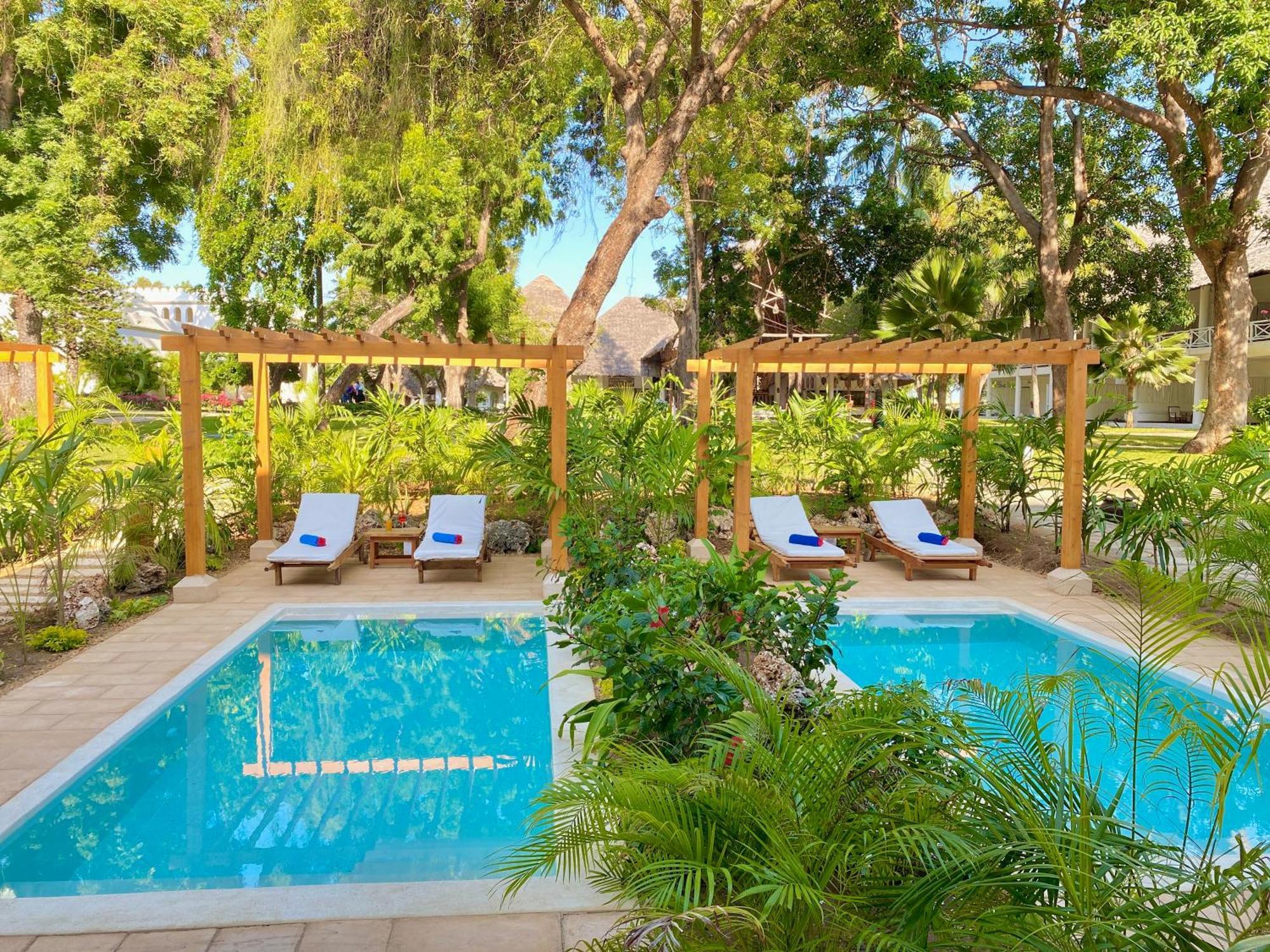 Diamonds Malindi Hotel Exterior photo