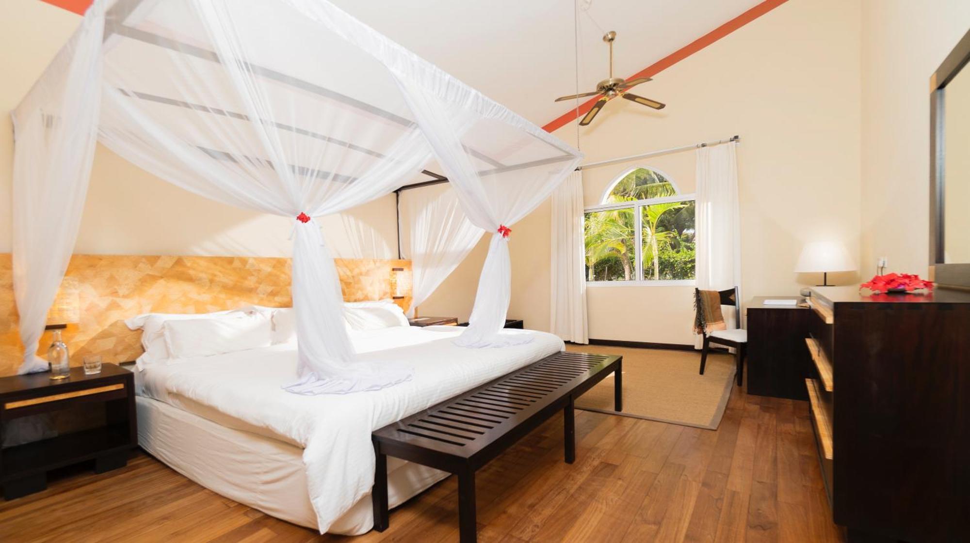 Diamonds Malindi Hotel Exterior photo